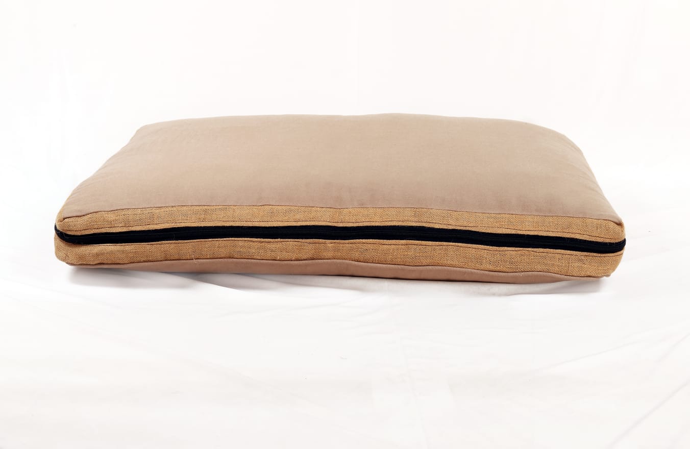 Nivaasya - Large Dog Wooden Bed - Best Dogs' Beds & Furniture